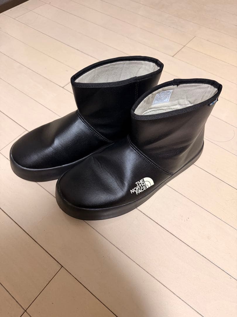THE NORTH FACE ブラックショートレインブーツ