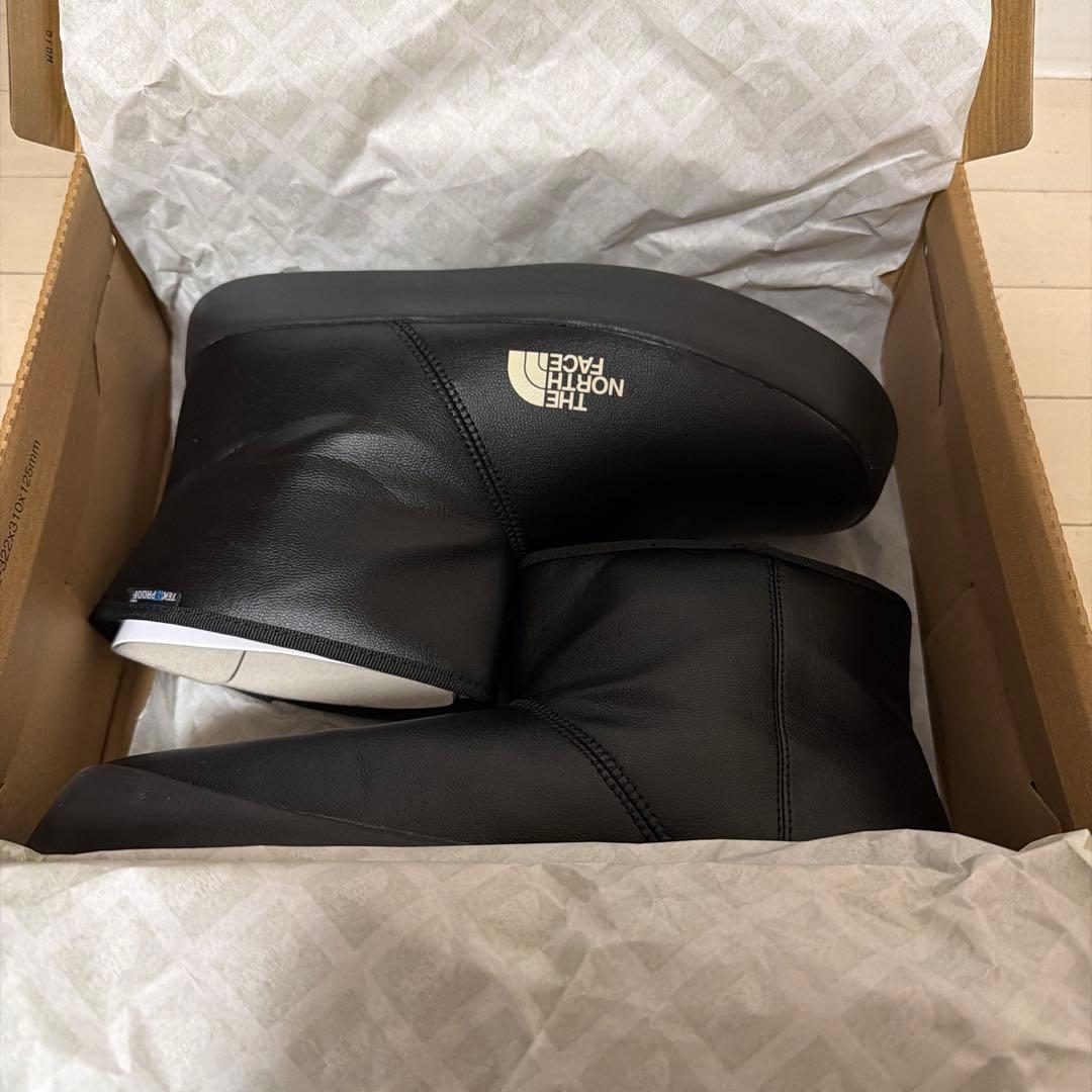 THE NORTH FACE ブラックショートレインブーツ