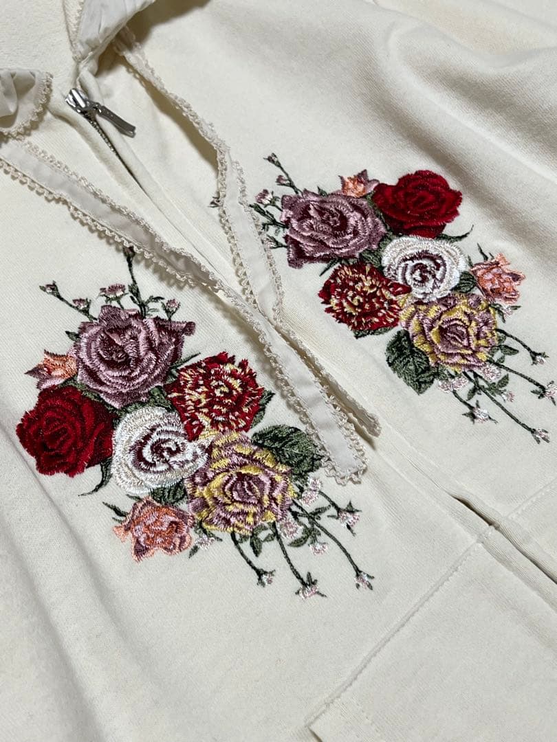 PINK HOUSE 花刺繍フリルパーカー 4 キナリ