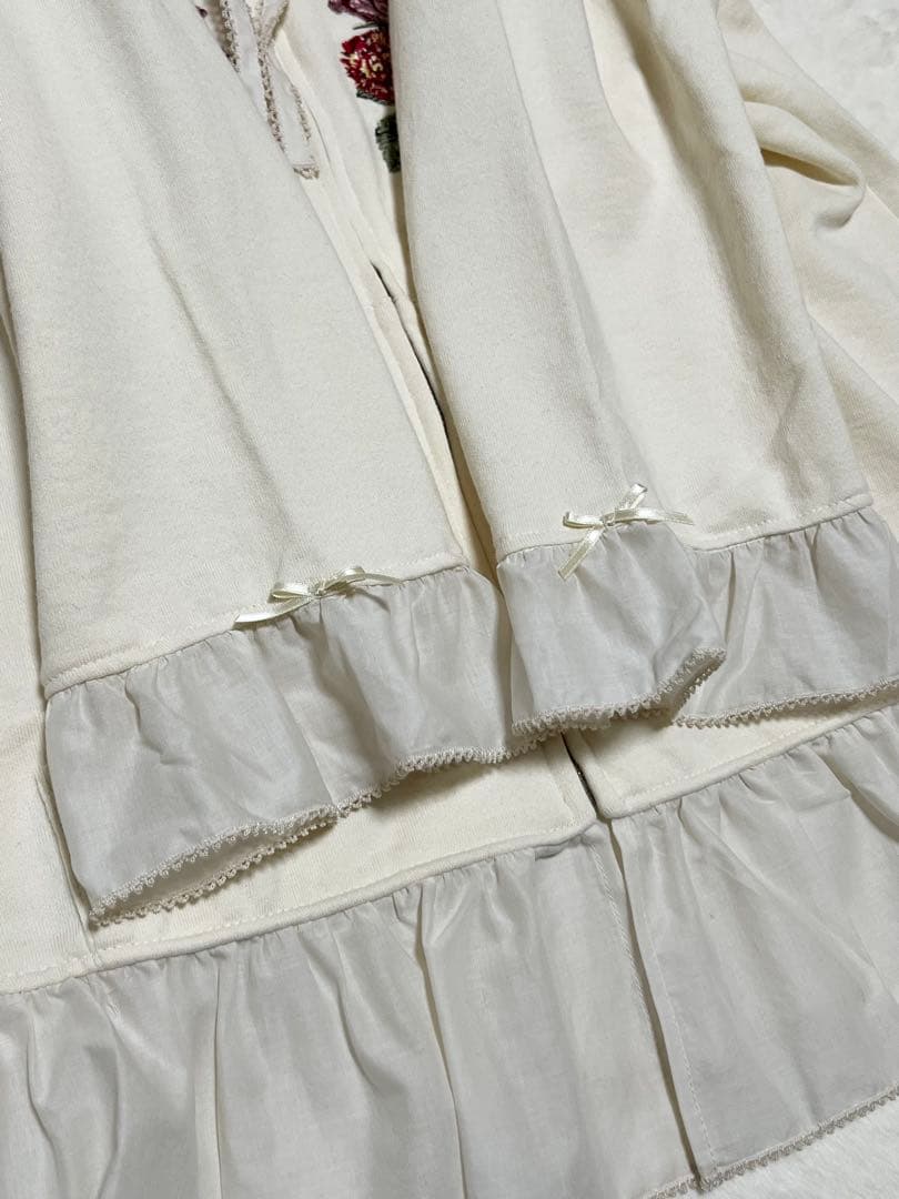 PINK HOUSE 花刺繍フリルパーカー 4 キナリ