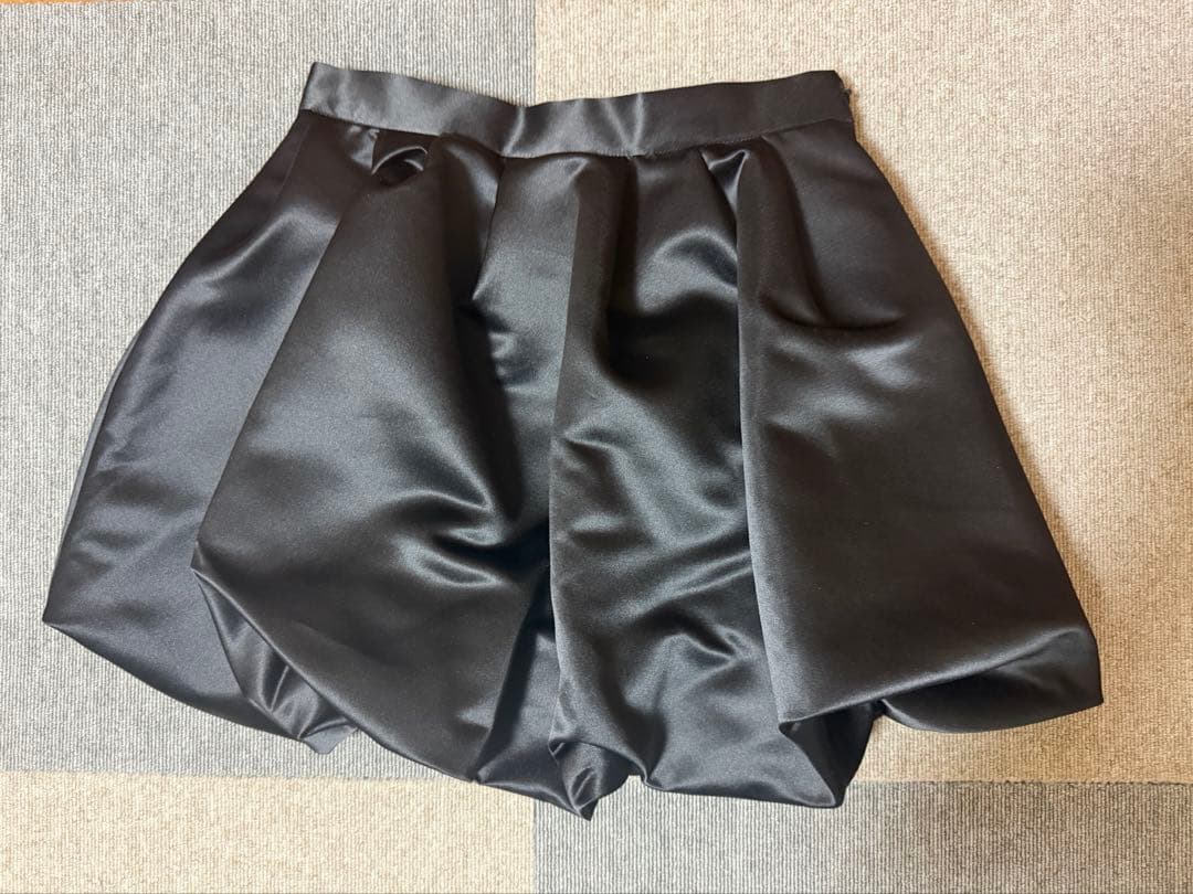 THETOE THE TOE Venice Balloon Skirt ブラック