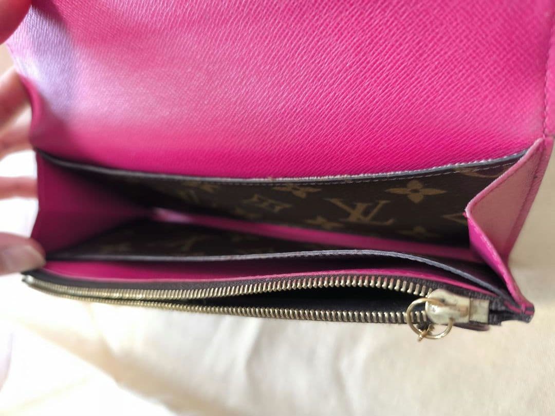 ⚠️ボタン難有ルイヴィトンモノグラム　ポルトフォイユエミリー❤フラワーチャーム