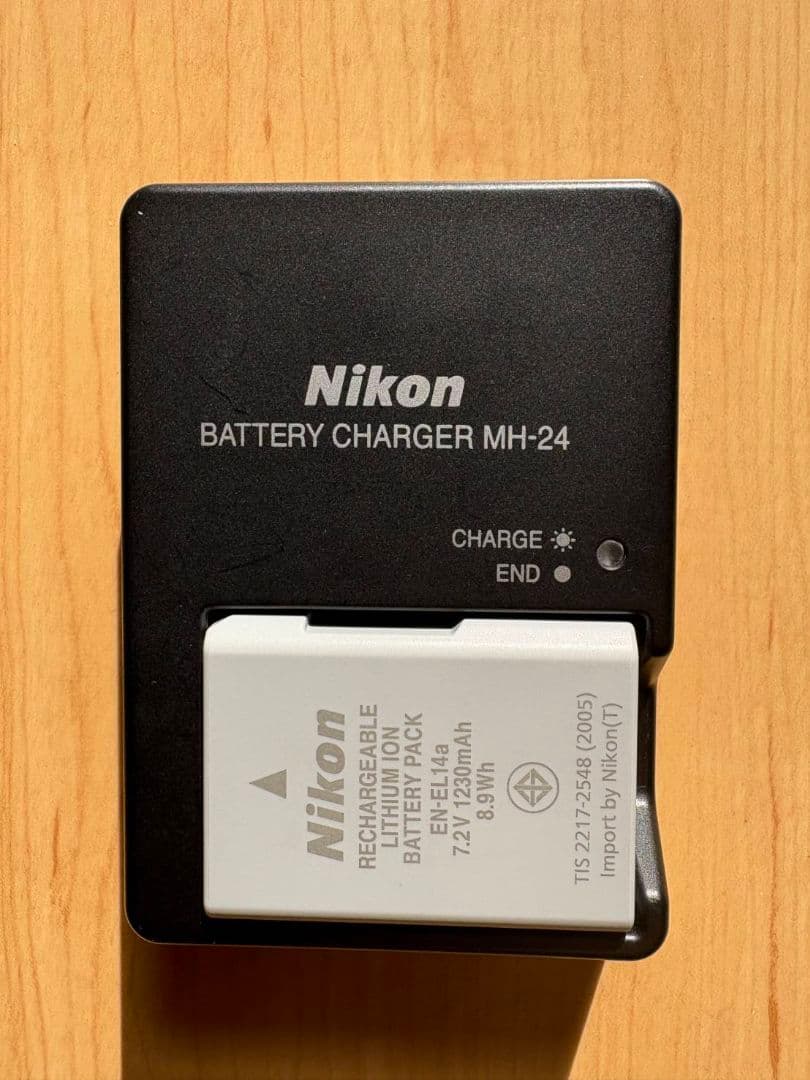 Nikon D5600 デジタル一眼レフ ダブルズームキット