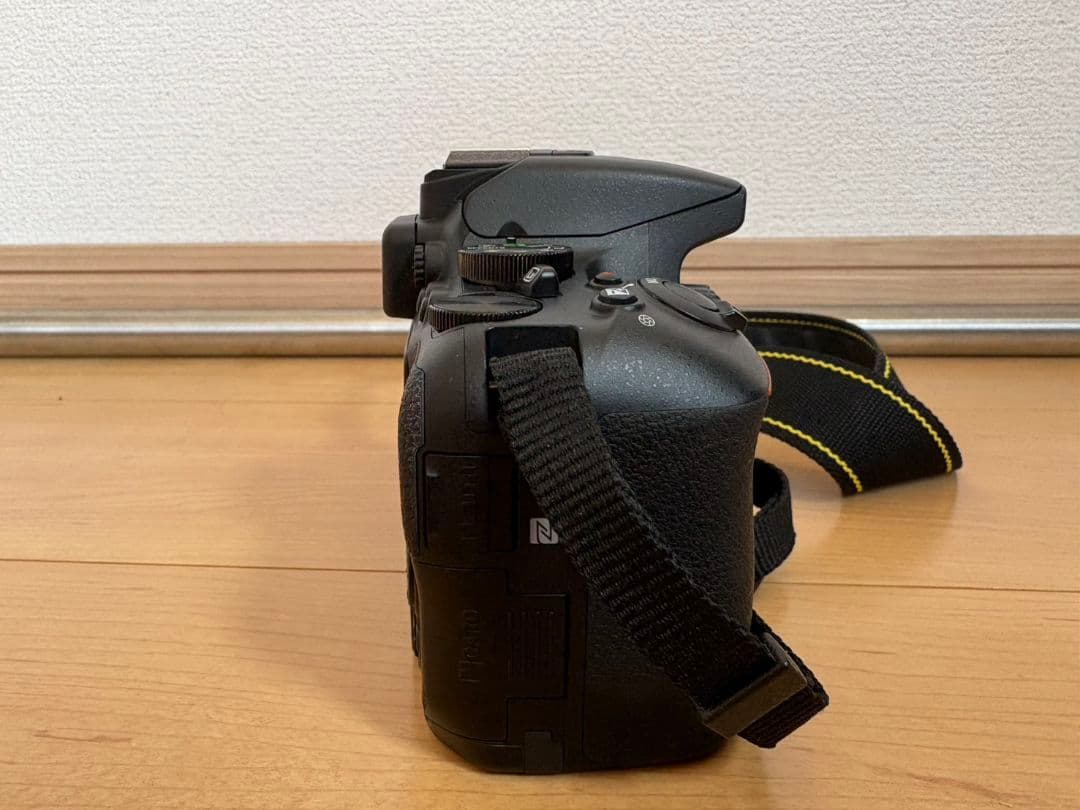 Nikon D5600 デジタル一眼レフ ダブルズームキット