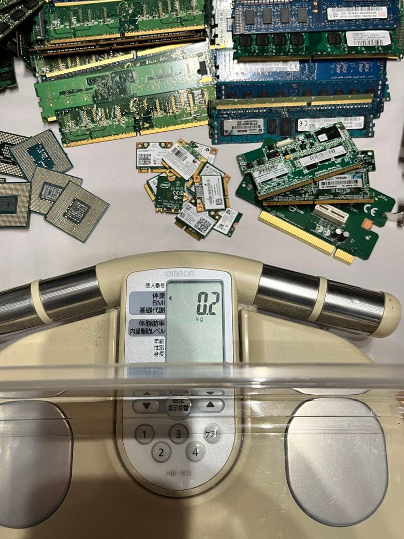 ジャンク　メモリ等　約6.8kg