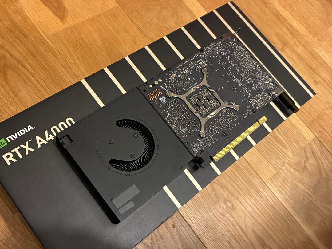 NVIDIA RTX A4000 グラフィックボード