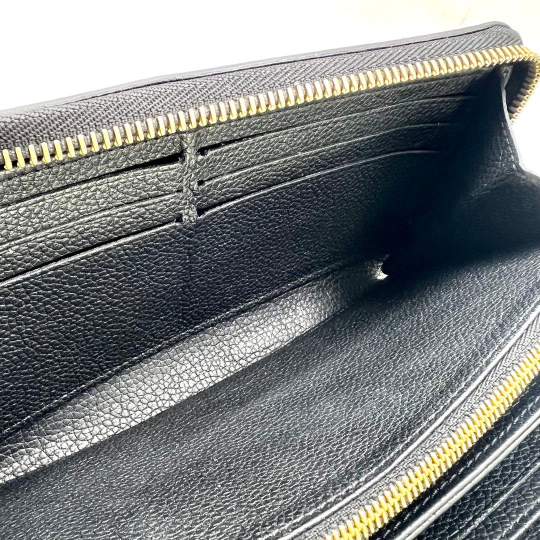 aya-s アンプラント バイカラー モノグラム ジッピーウォレット