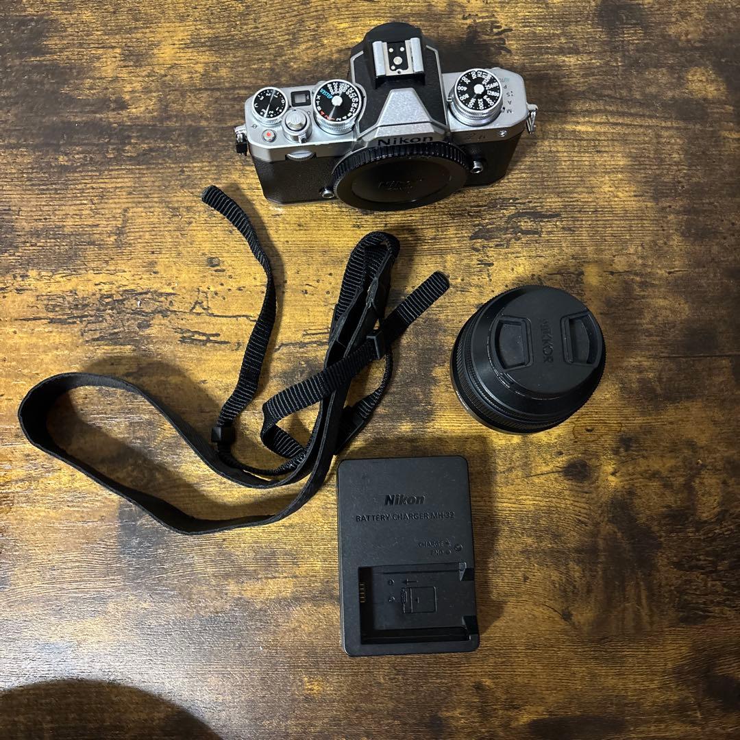 【値下げ可・セット】Nikon Zfc + DX 24mm f1.7