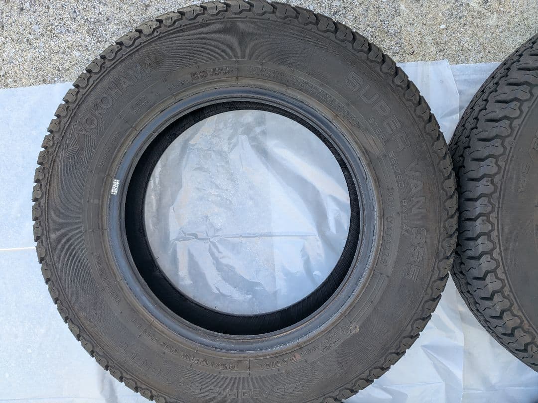 145/80R12 夏タイヤ　ヨコハマ　中古　軽バン