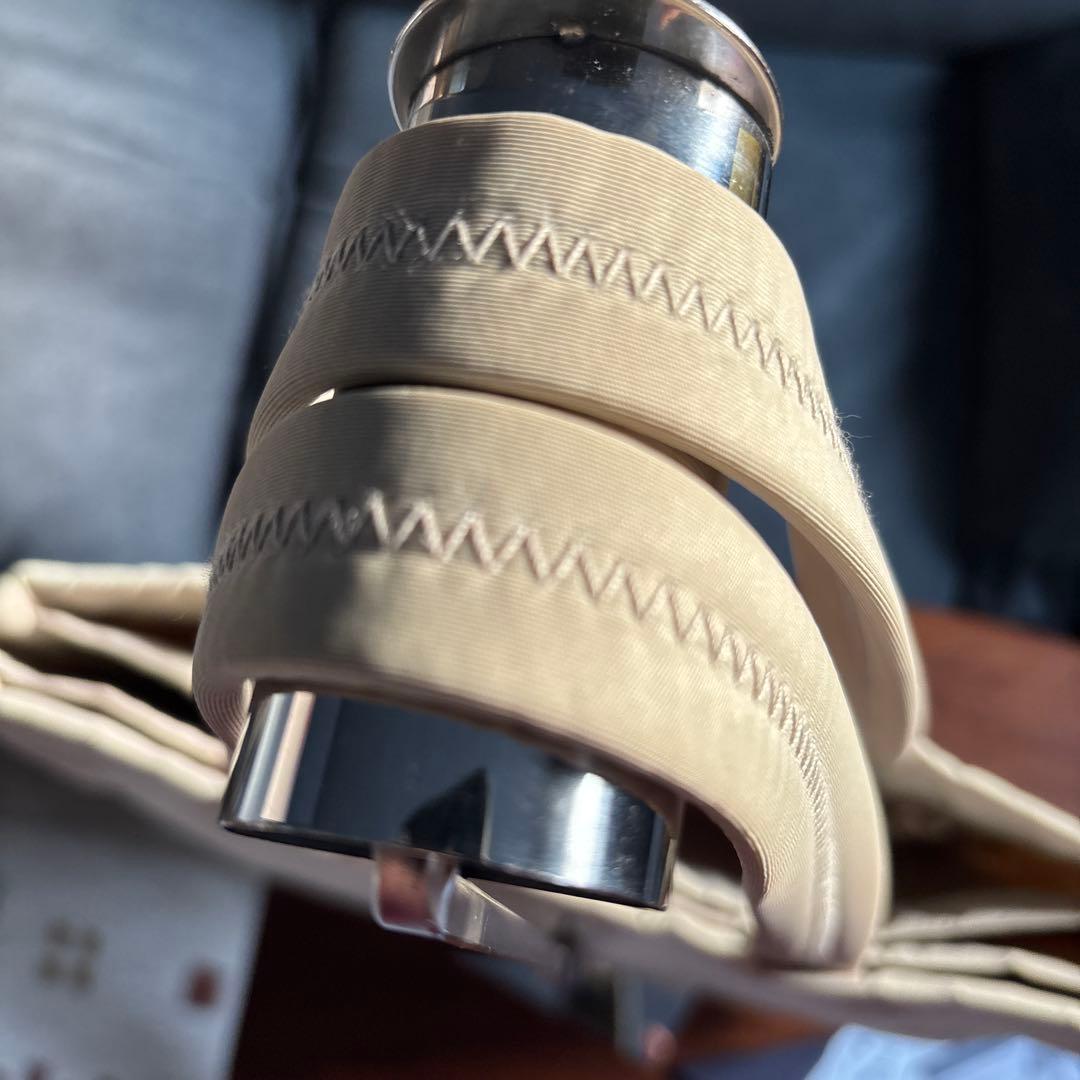 プラダ トートバッグ ベージュ