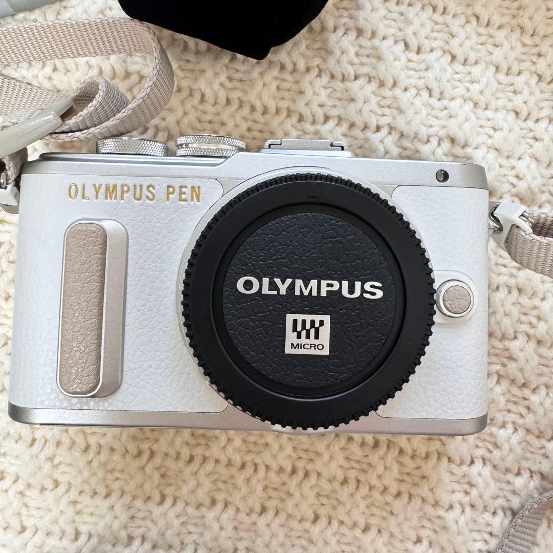 OLYMPUS PEN E−PL8 ダブルズームレンズキット