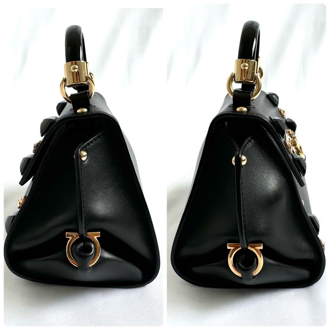 極美品【希少】フェラガモ スモールソフィア　ガンチーニ 2way バッグ