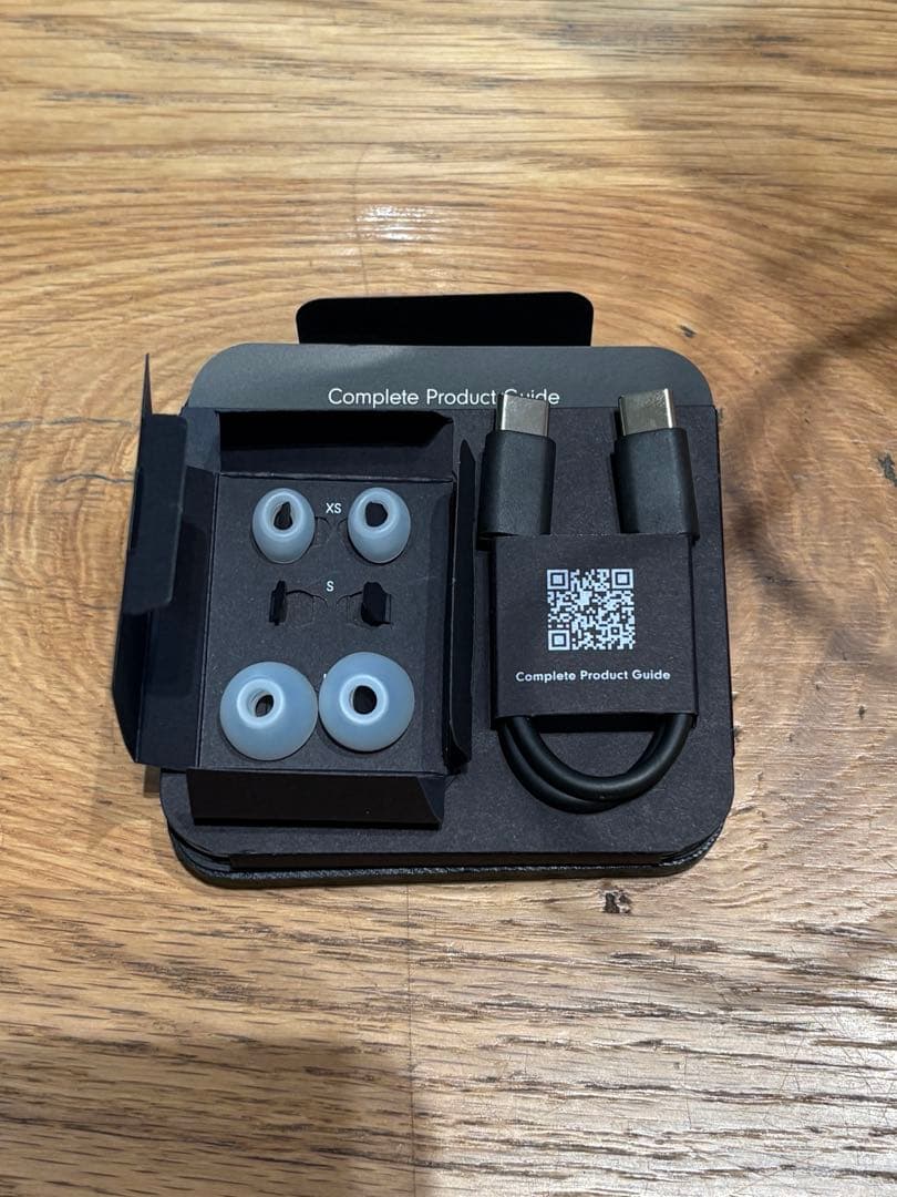 Beats Studio Buds + ワイヤレスイヤホン スケルトン　ビーツ