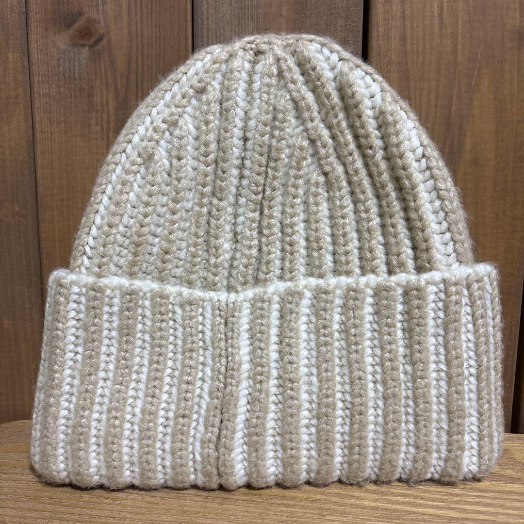 UGG ベージュ ビーニー ニット帽 クリーム アグ ストラップ