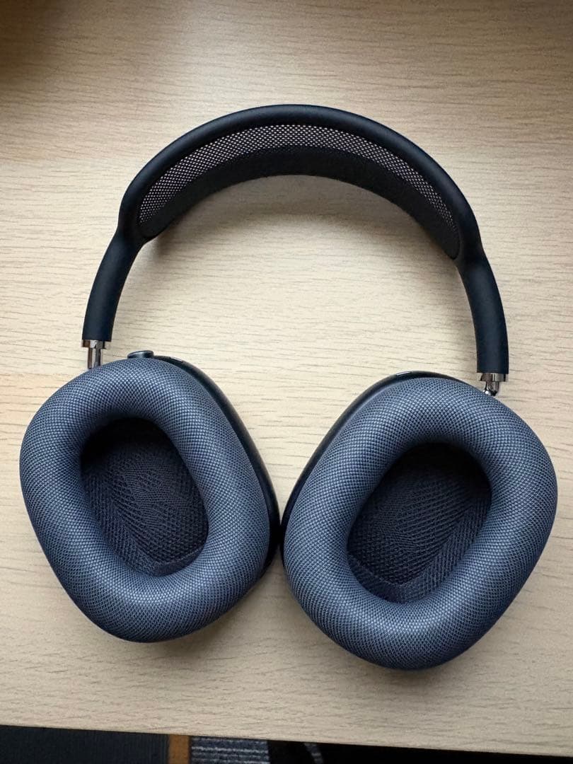 AirPods MAXミッドナイトブルー