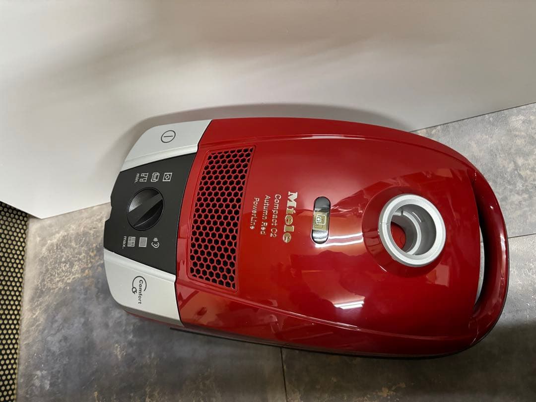 ミーレ 掃除機 オータムレッド CompactC2 SDCO4