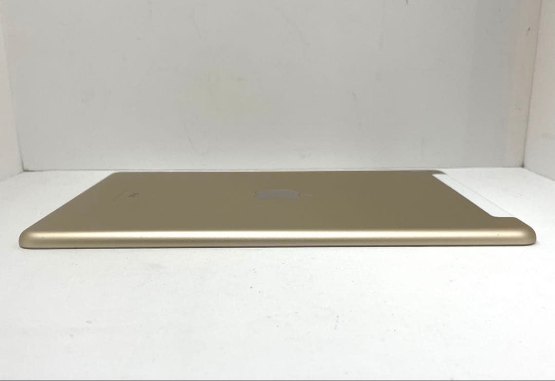 Apple iPad (第5世代) 32GB Wi-Fi+Cell ジャンク品