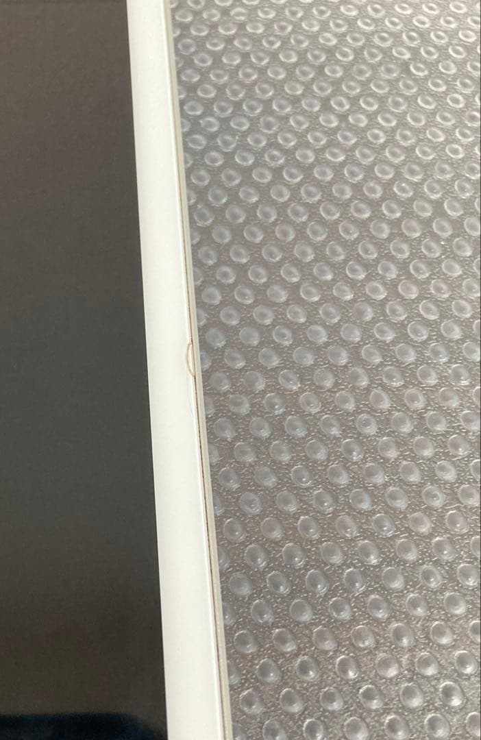 115【早い者勝ち】iPad7 第7世代 32GB SIMフリー☆