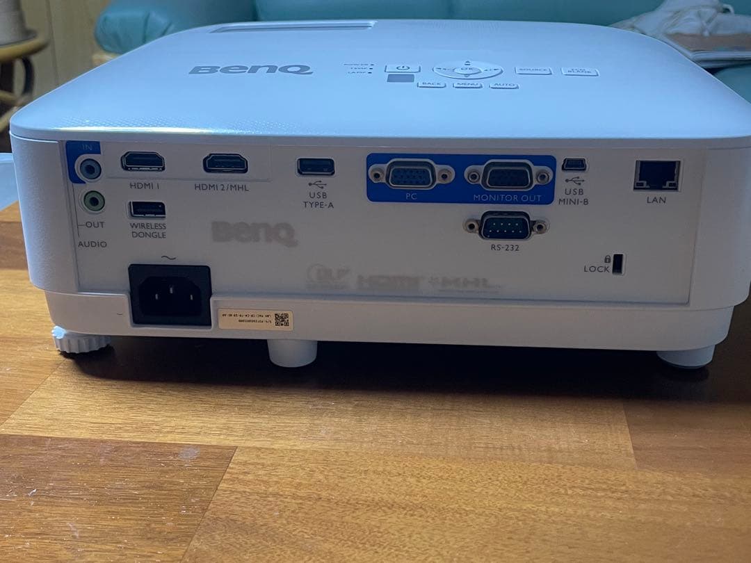 BENQ MH733 1080P 新品同様、イベント時、1回使用のみ