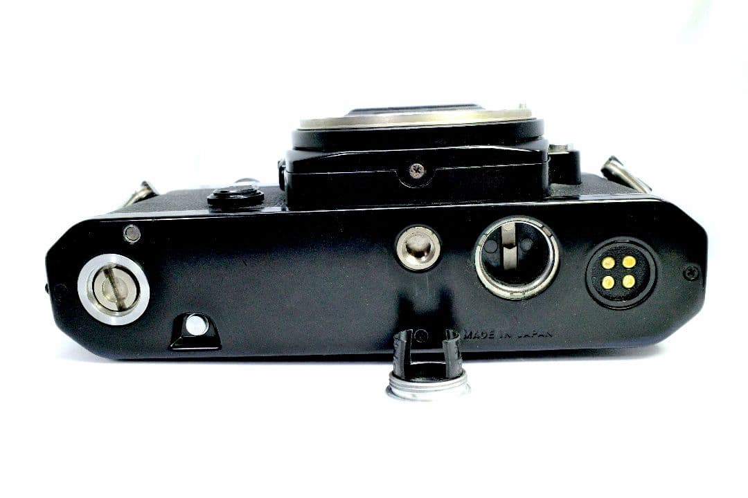 ニコン　Nikon FE + Ai-s Nikkor 50mm/F1.8