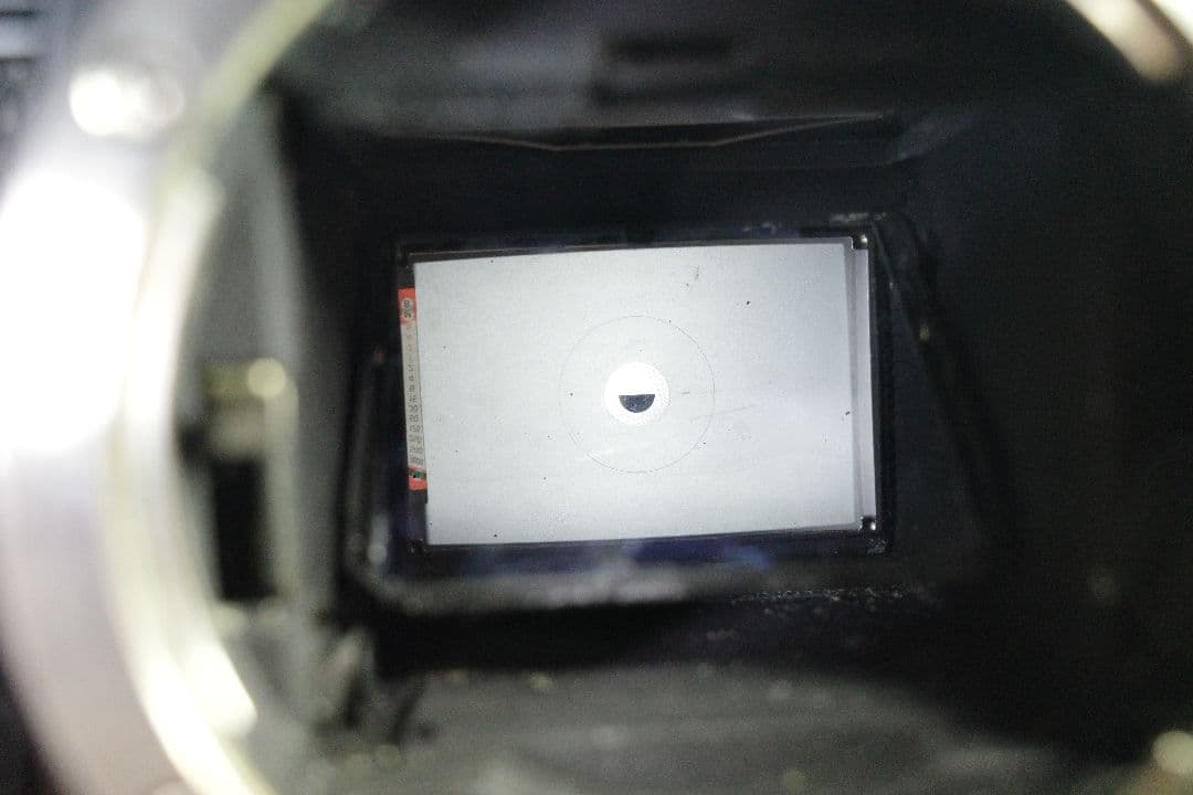 ニコン　Nikon FE + Ai-s Nikkor 50mm/F1.8