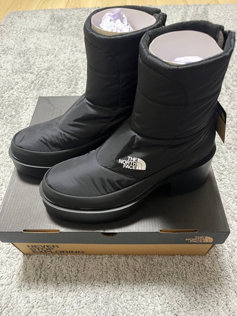 THE NORTH FACE カルミア ヌプシ ブーツ (レディース)