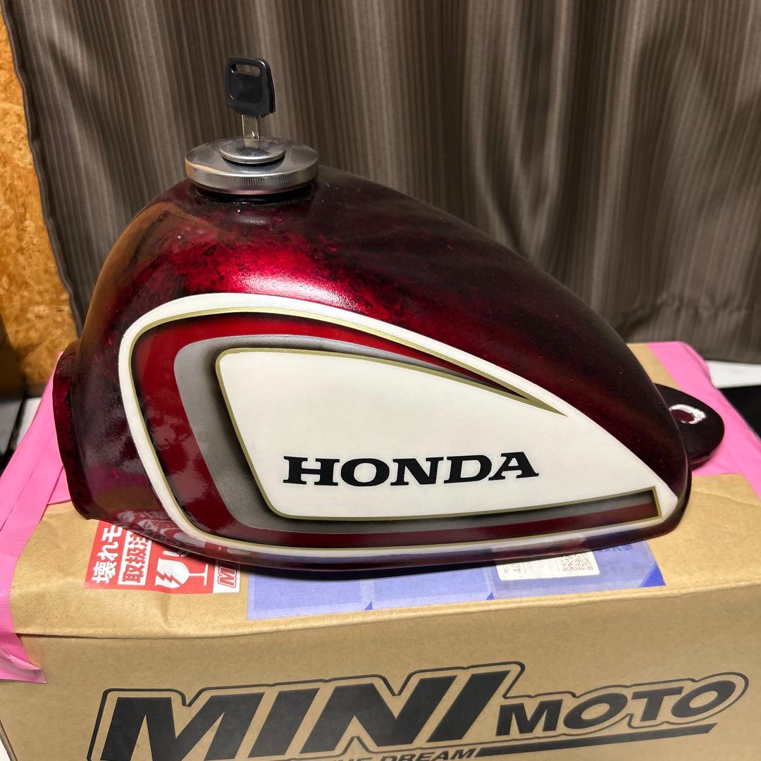 HONDA モンキー　社外タンク　カスタムペイント