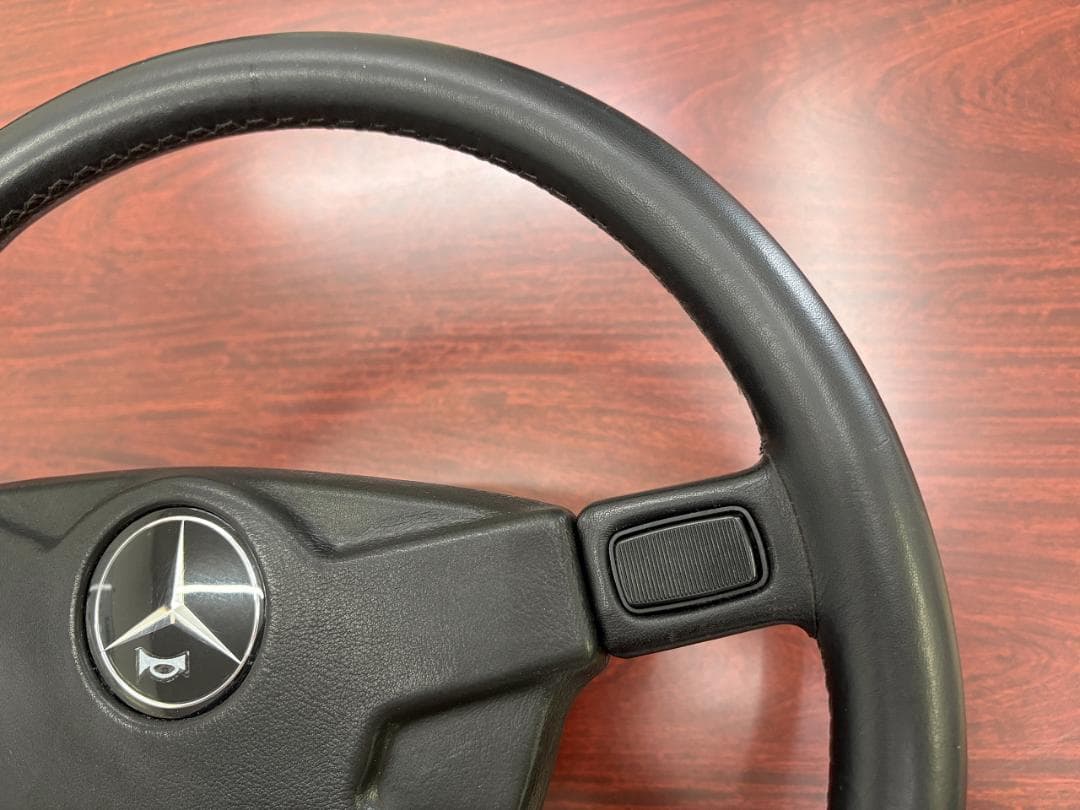 メルセデスベンツ Mercedes Benz atiwe ステアリング AMG