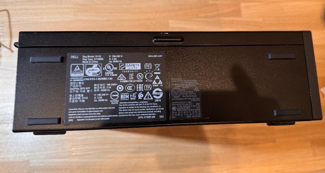 Dell OptiPlex 3070 SFF 第９世代インテルCore i5搭載