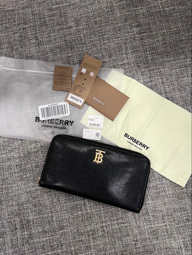 バーバリー BURBERRY エルモア TBロゴ 長財布 ブラック