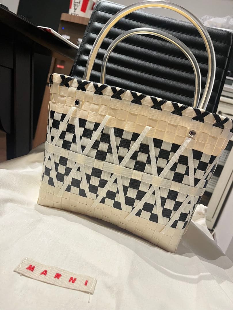 MARNI カゴバッグ　トートバッグ