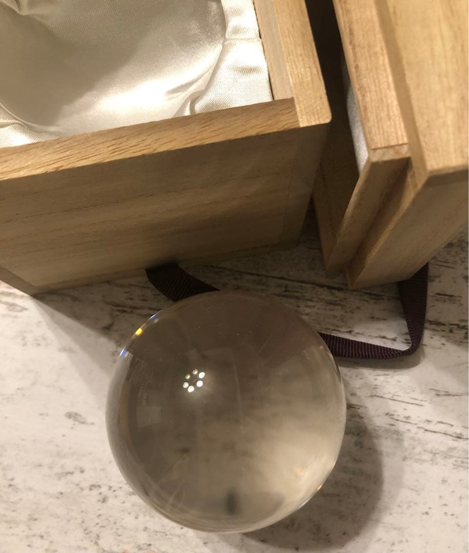 無色透明　天然水晶玉