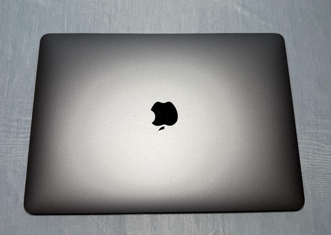 あかさあたま 新品同様 MacBook Air 2020 CPU M1