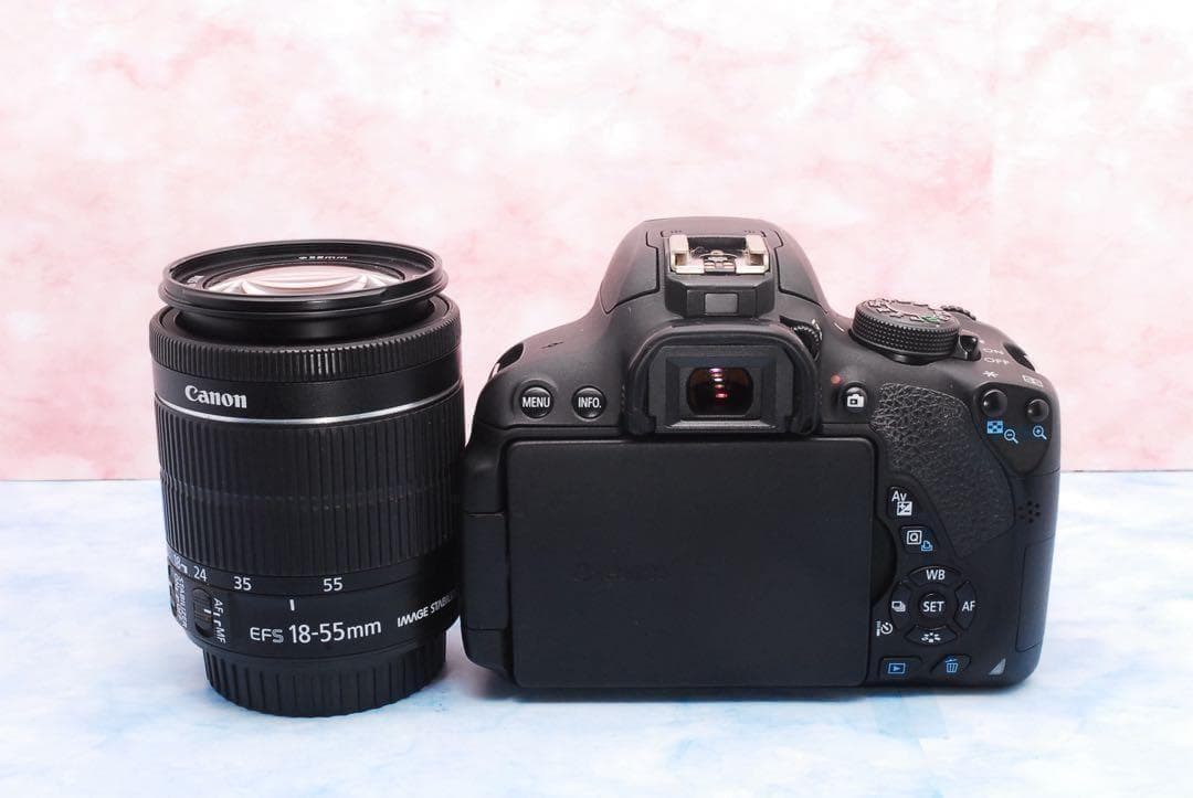 Canon Kiss X7i◎高性能STMレンズ◎一眼レフカメラ◎バッグ付♪