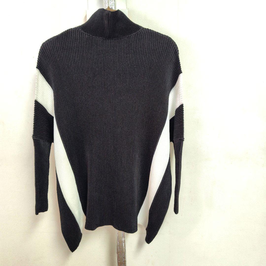 SPECCIOハイネックプルオーバー　長袖シャトルプリーツ切替チュニック