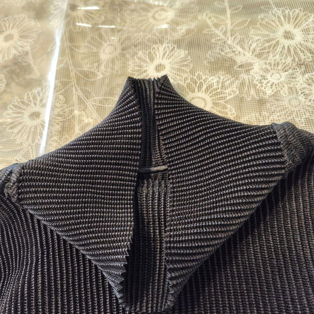 SPECCIOハイネックプルオーバー　長袖シャトルプリーツ切替チュニック