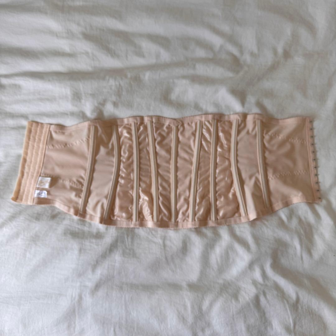 FOUR SIS ＆ CO. フォーシス アンド カンパニー　ブライダル