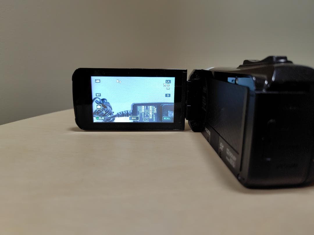 JVC ビデオカメラ GZ-RX130-B 60倍/64GB