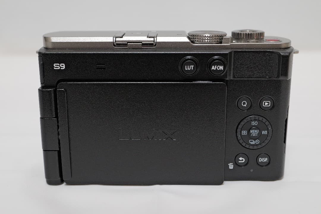 Panasonic LUMIX DC-S9-S ダークシルバー