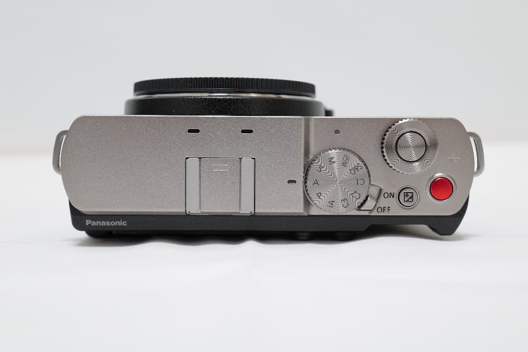 Panasonic LUMIX DC-S9-S ダークシルバー