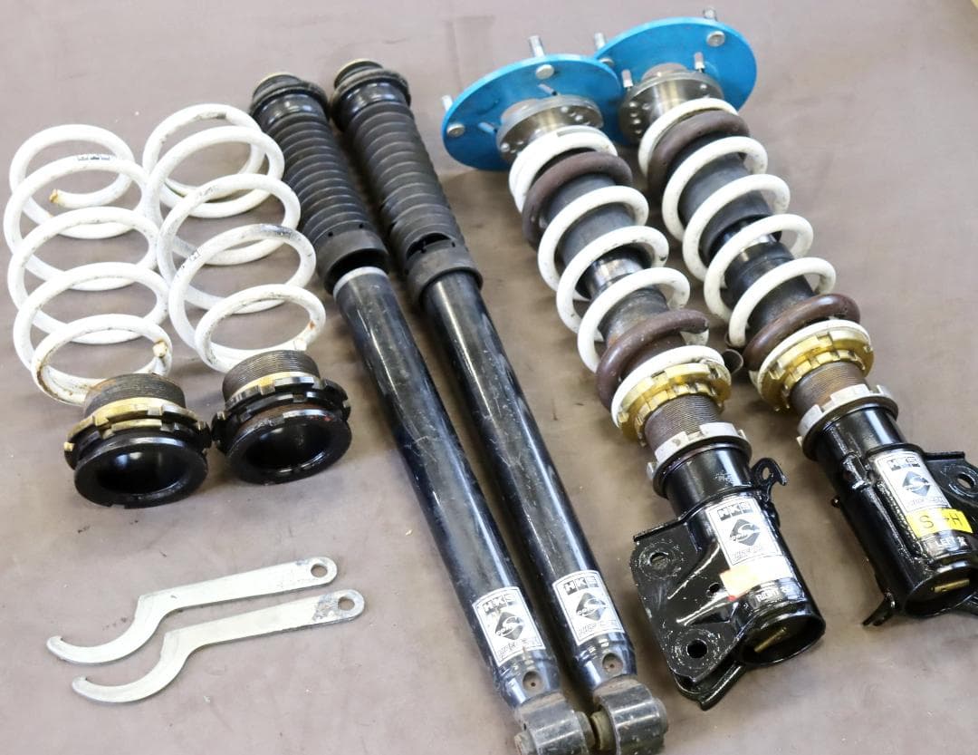 コルト Ｚ２１Ａ　Ｚ２３Ａ　Ｚ２５Ａ　Ｚ２７ＡコルトラリーアートZ27AG車高調