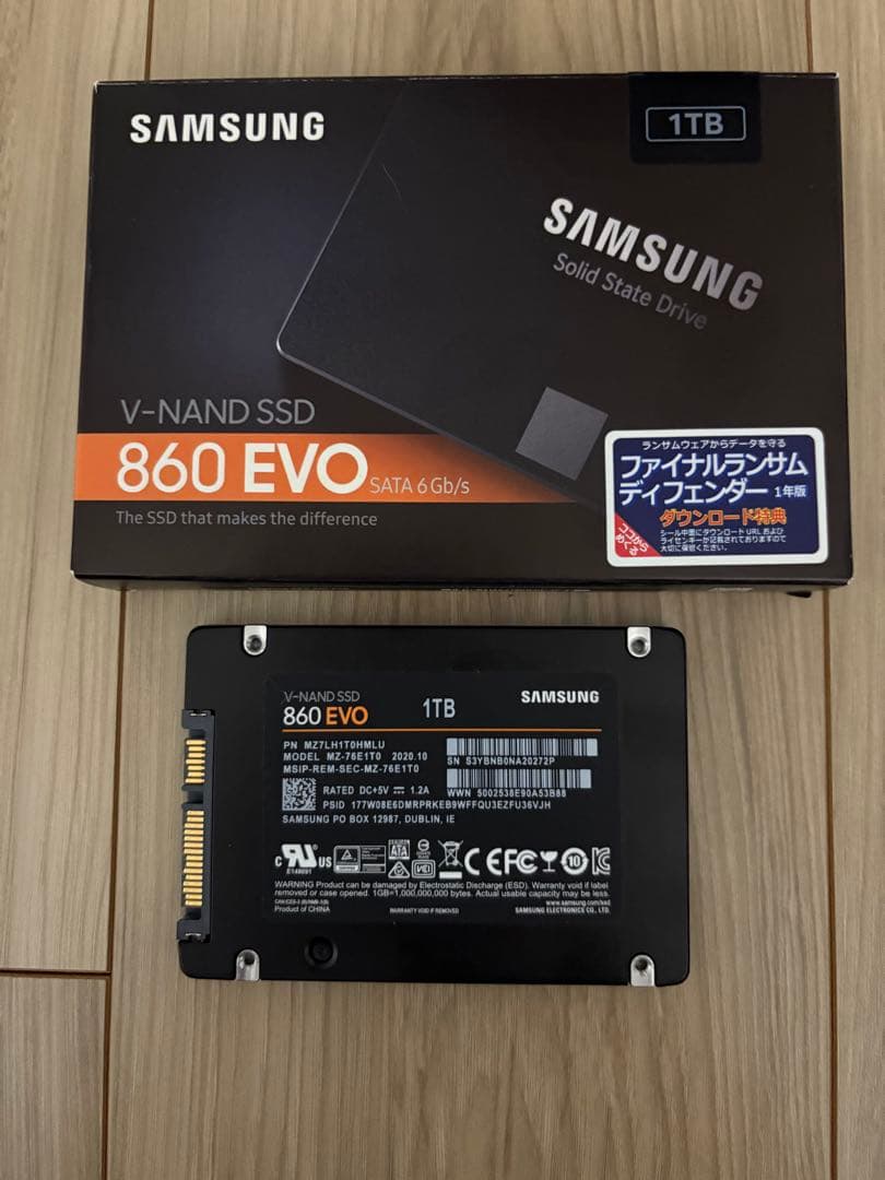 内蔵型SSD Samsung 860 EVO 1TB SATA SSD