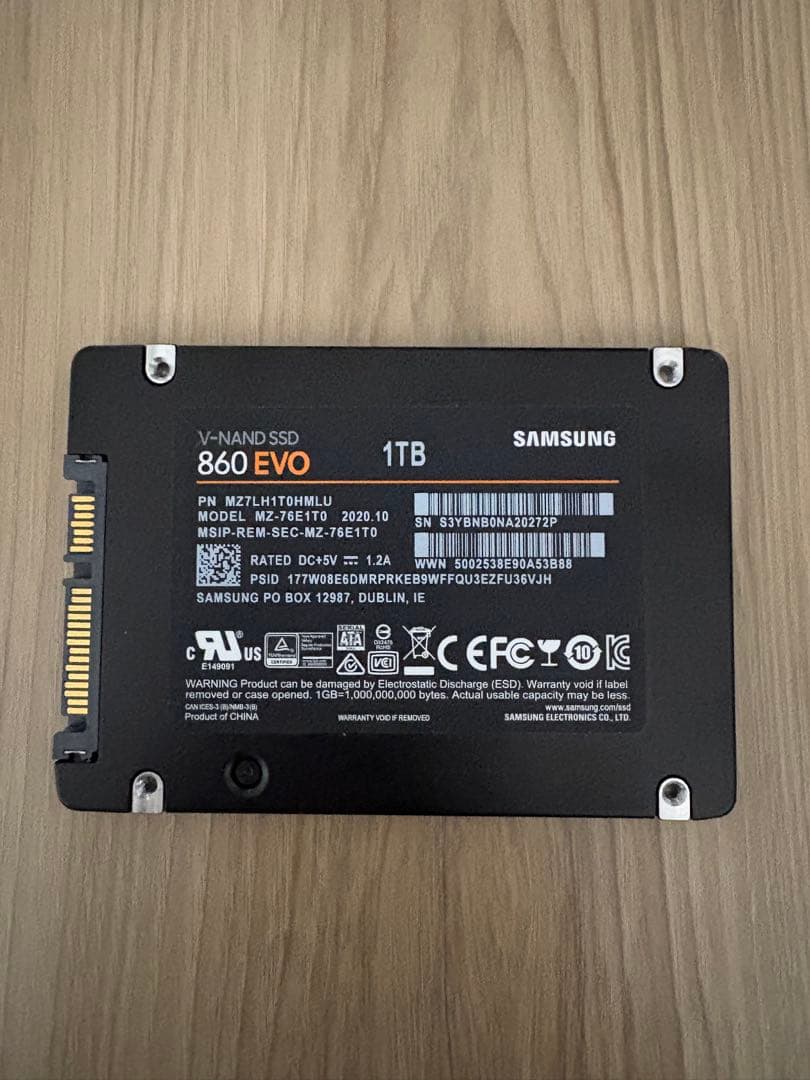 内蔵型SSD Samsung 860 EVO 1TB SATA SSD