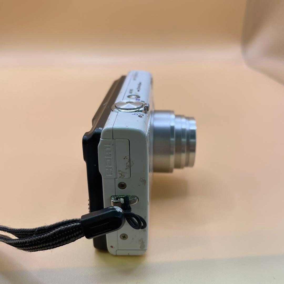 Nikon COOLPIX S6200 デジカメ B043