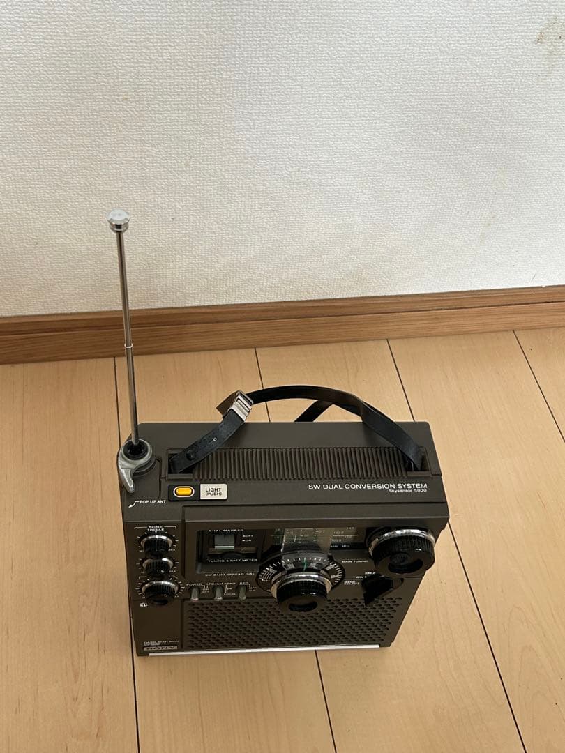 SONY ラジオ　ICF-5900 スカイセンサー5900 動作確認済み