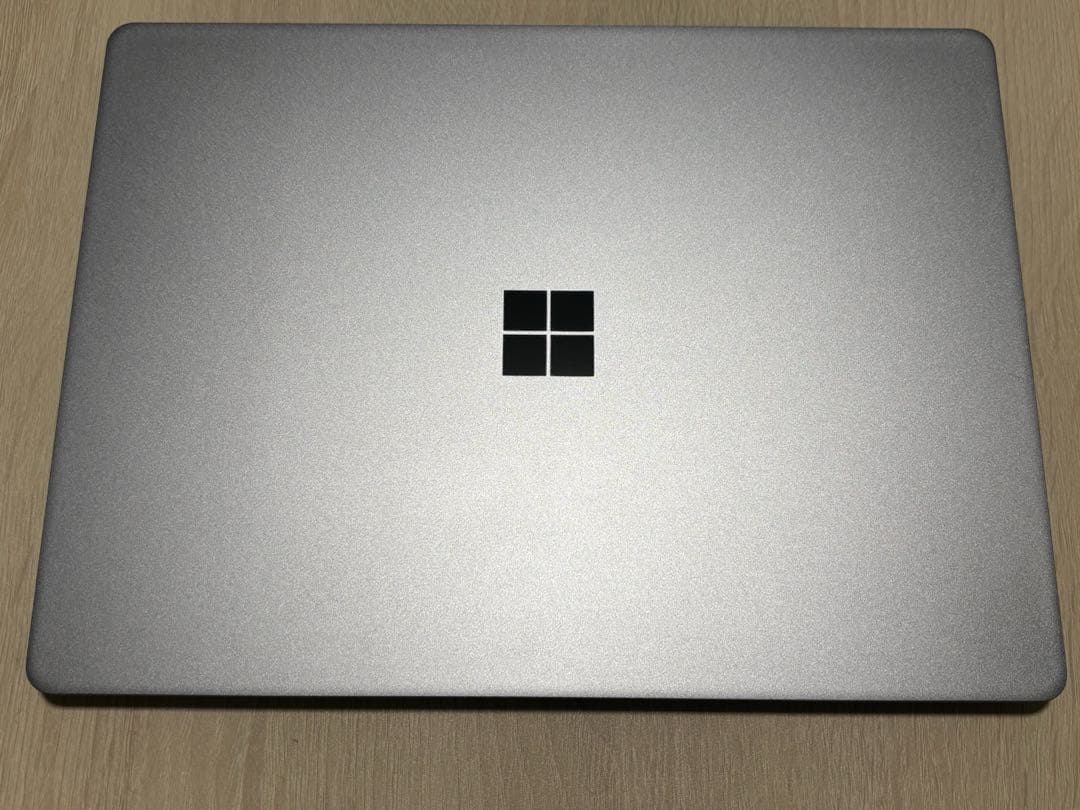 [超良品]Surface Laptop Go2 上位モデル8GB 256GB