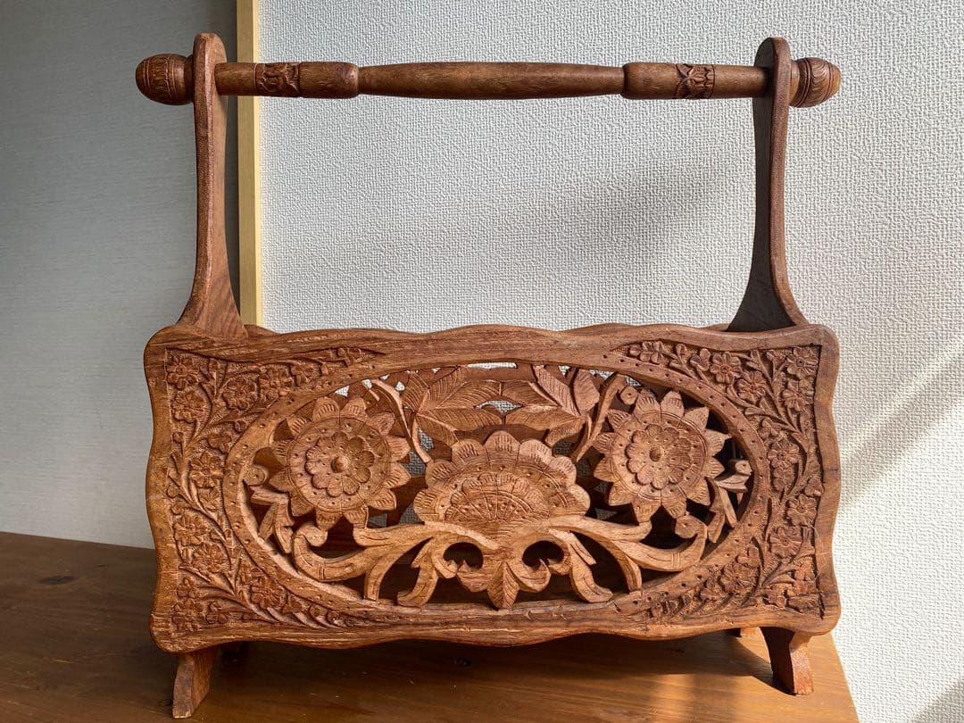 インド　アンティーク　木彫り　マガジンラック　天然木