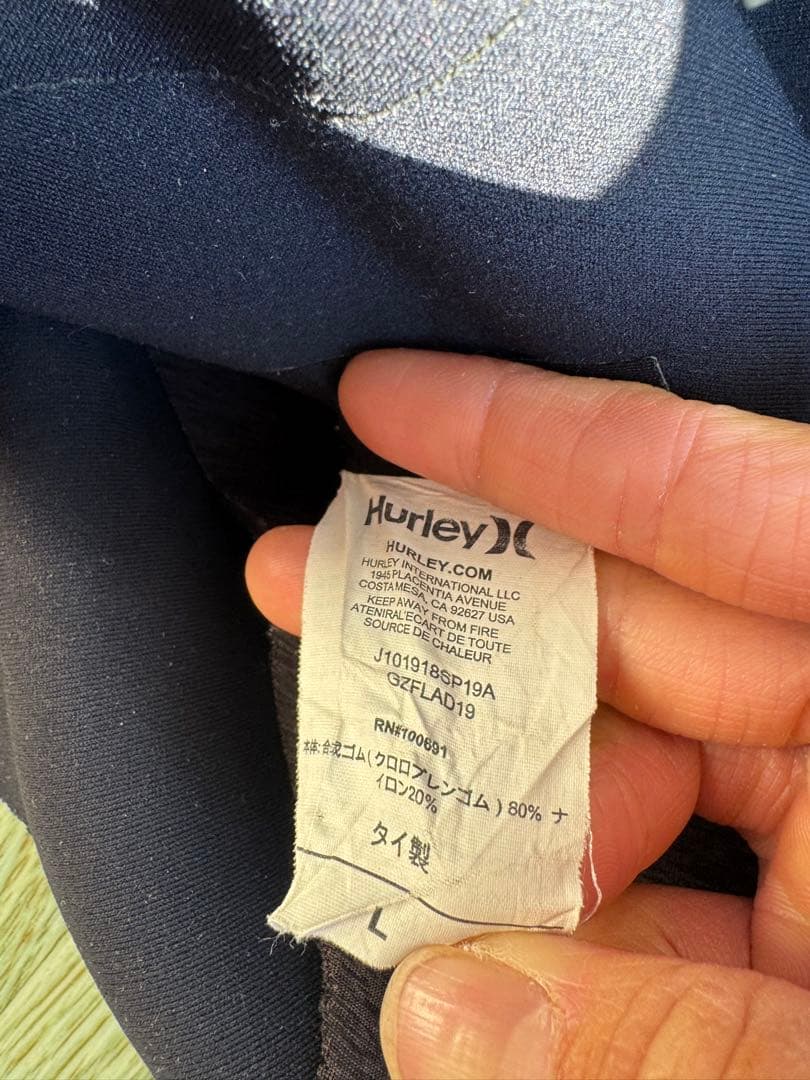 Hurley フルスーツ　3×2mm