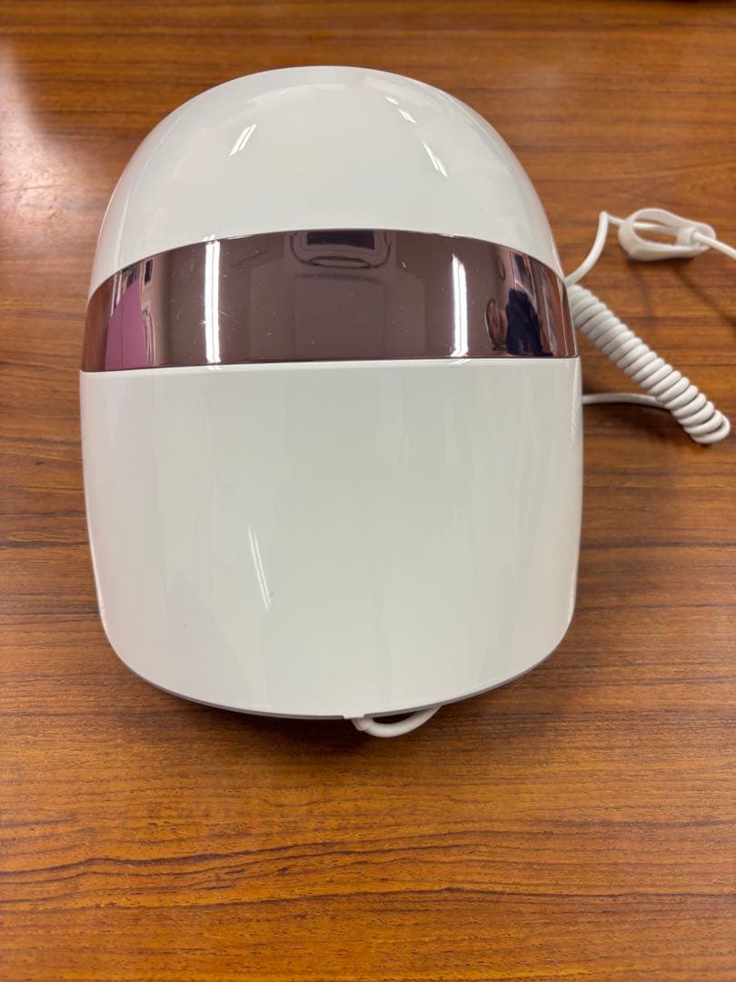 LGPra.L DermaLEDライトセラピーフェイスマスクスキンケア機【先着】