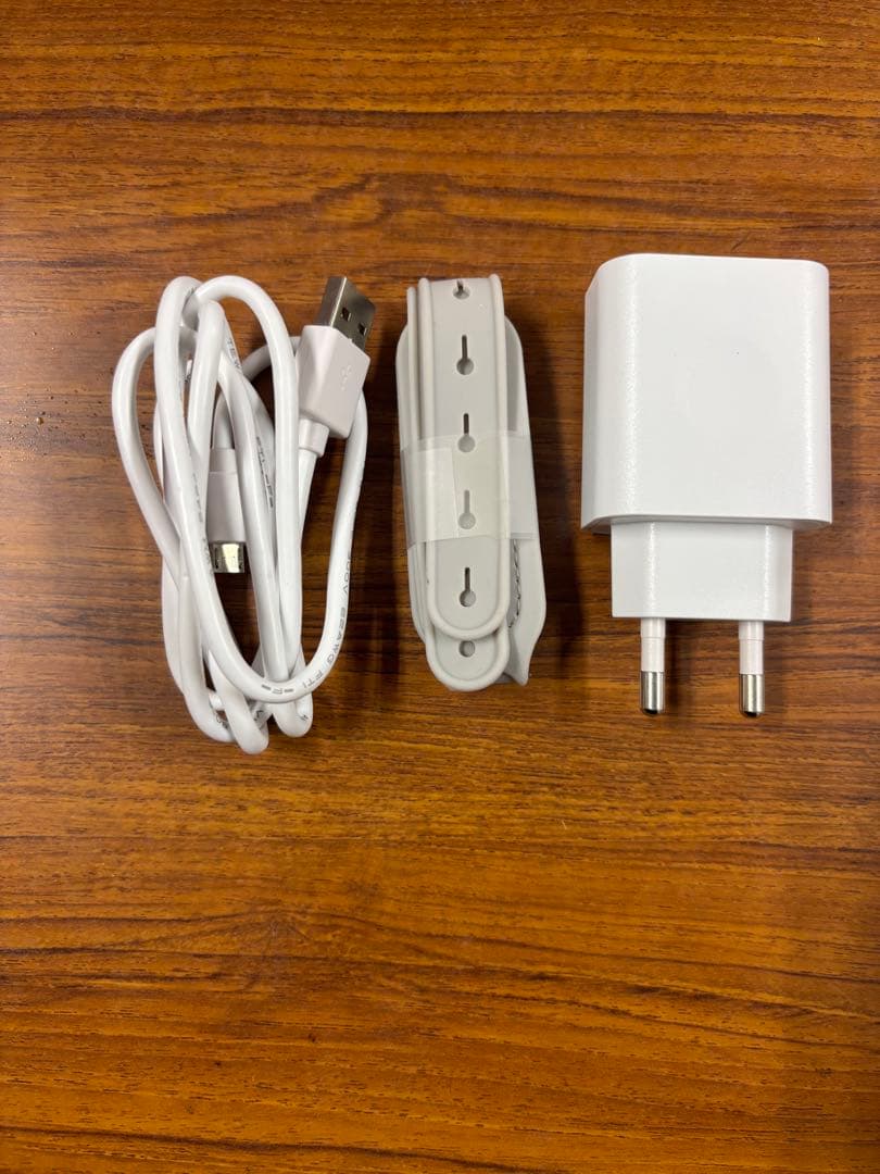 LGPra.L DermaLEDライトセラピーフェイスマスクスキンケア機【先着】